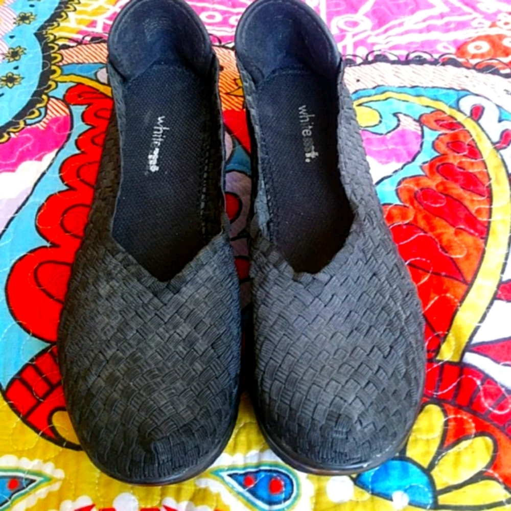 White Mt. Shoes size 11 NWOT